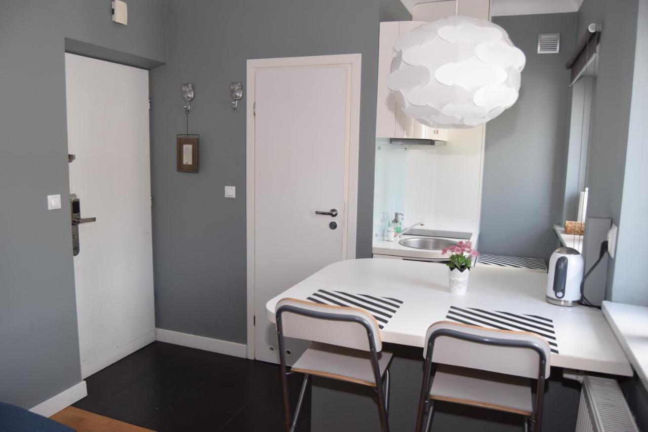 ורשה Be My Guest - Hoza Studio - Pkin Super Centrum Metro Wi-Fi Breakfast מראה חיצוני תמונה